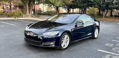 Tesla Model S 2013