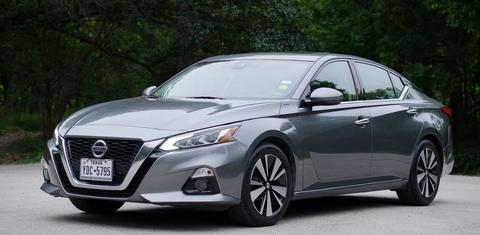 Nissan Altima 2019