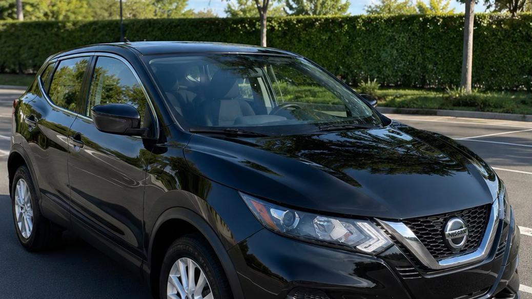 Nissan Rogue Sport 2021 in Savannah, GA