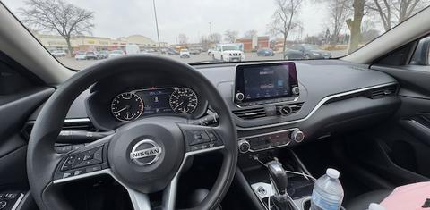 Nissan Altima 2021