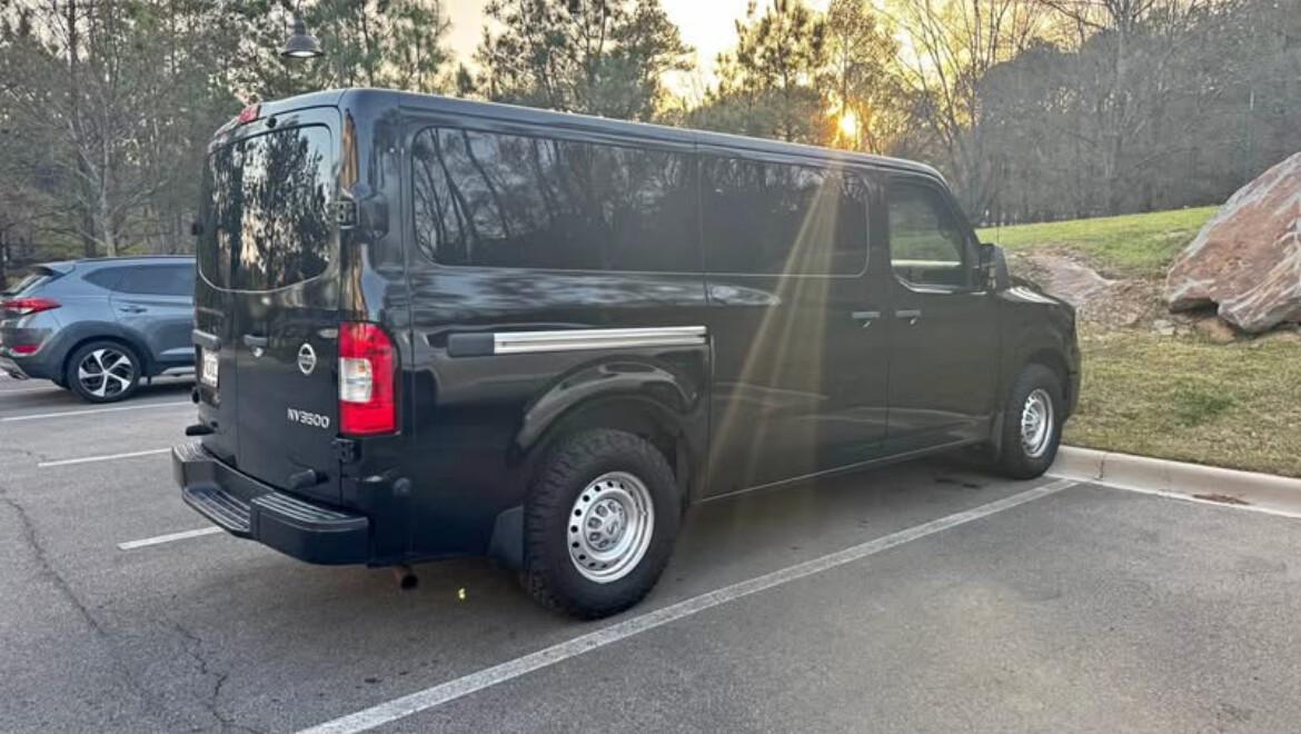 Nissan NV3500HD 2018 in Santa Rosa Beach, FL