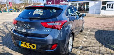 Hyundai i30 2016