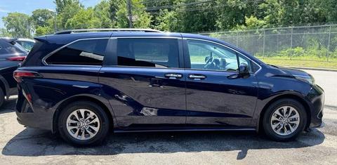 Toyota Sienna 2022
