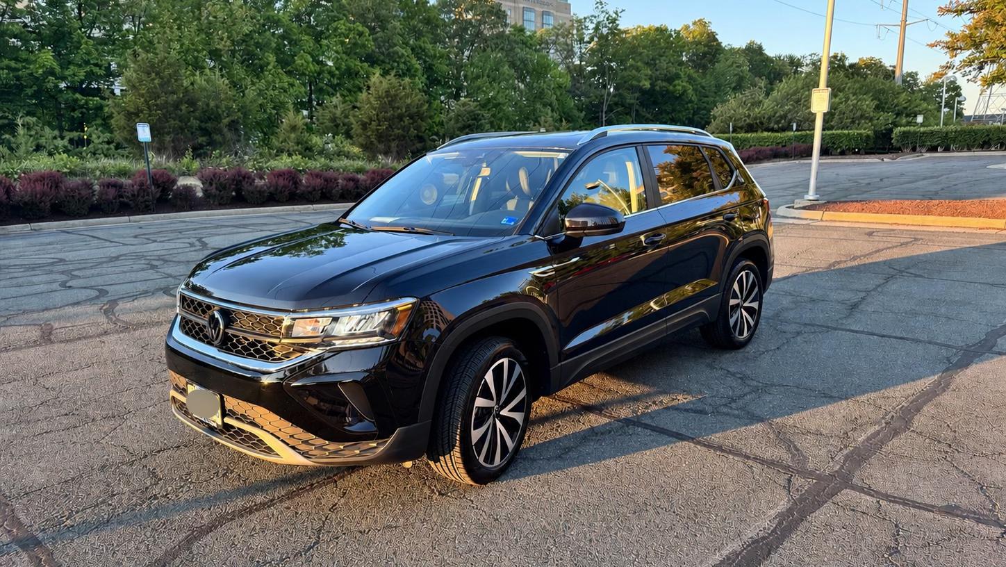 Volkswagen Taos 2023 in Alexandria, VA