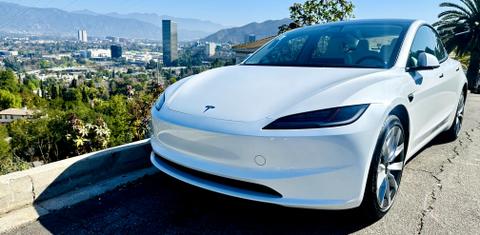 Tesla Model 3 2025