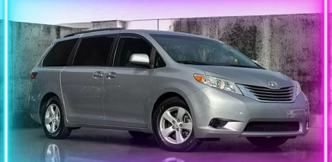 Toyota Sienna 2015