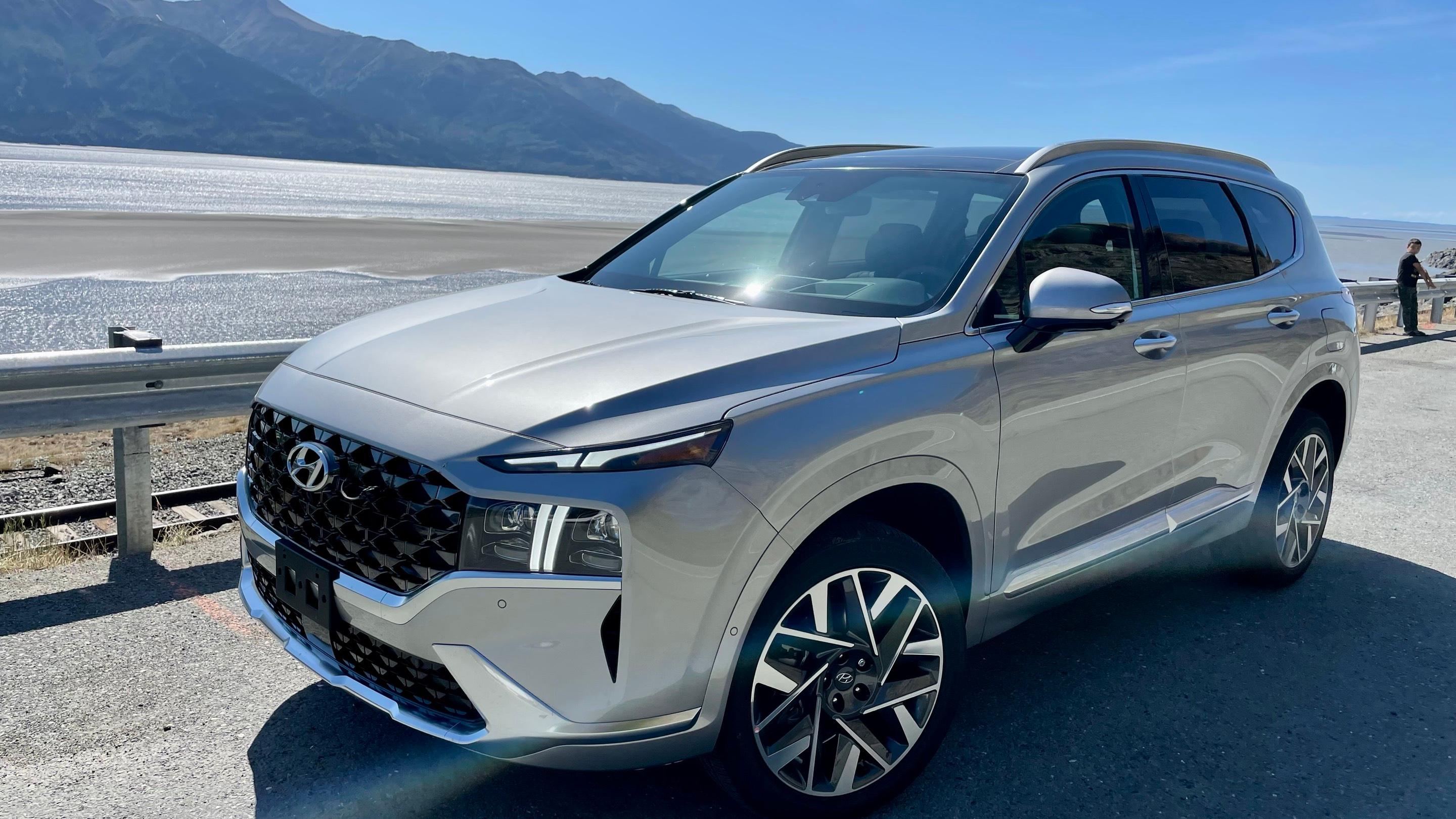 Hyundai Santa Fe 2022 in Anchorage, AK