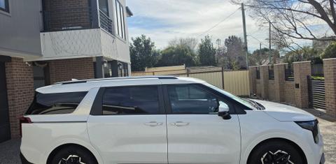 Kia CARNIVAL 2025