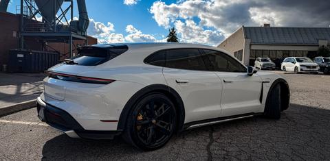 Porsche Taycan 2023
