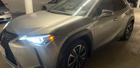 Lexus UX 2020