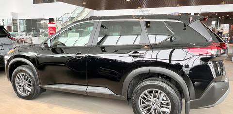 Nissan Rogue 2023