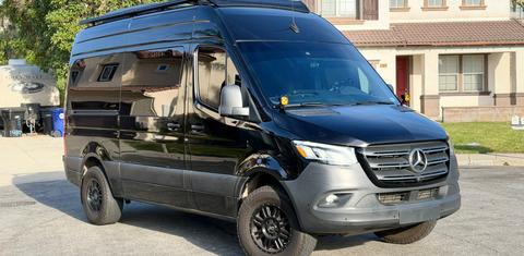 Mercedes-Benz Sprinter 2024