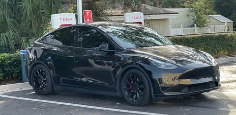 Tesla Model Y 2022