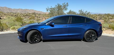 Tesla Model 3 2022