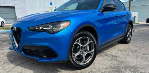 Alfa Romeo Stelvio 2025
