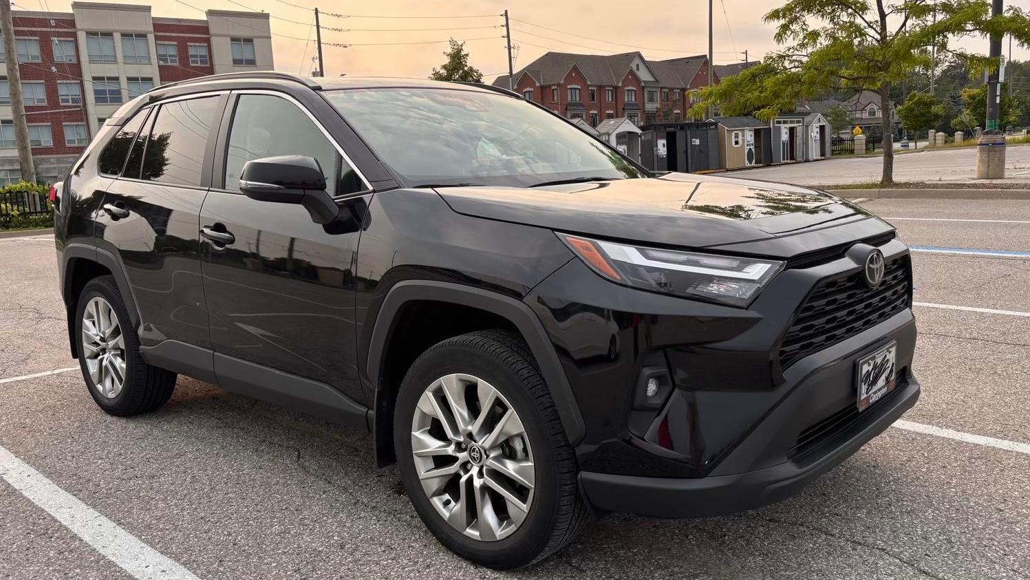 Toyota RAV4 2024 à Whitby, ON