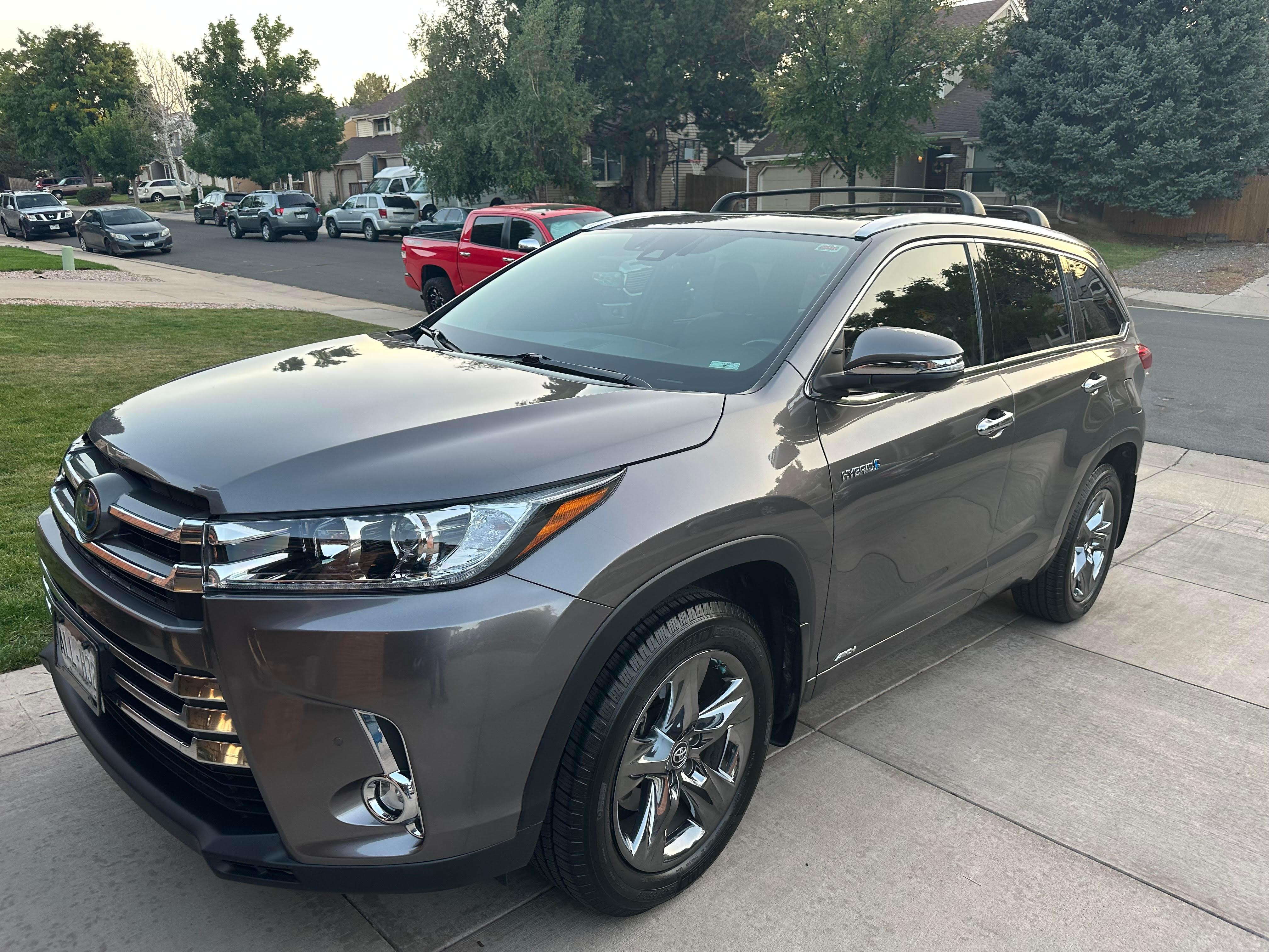 Toyota Highlander Hybrid 2019 in 