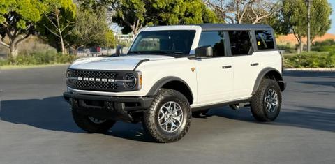 Ford Bronco 2024