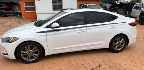 Hyundai Elantra 2017