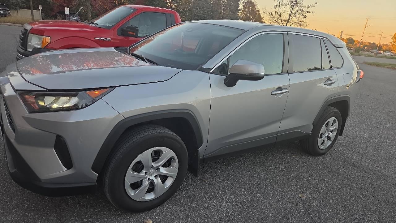 Toyota RAV4 2022 à Ottawa, ON