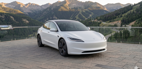 Tesla Model 3 2024