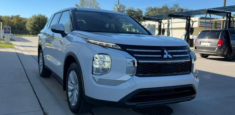 Mitsubishi Outlander 2025