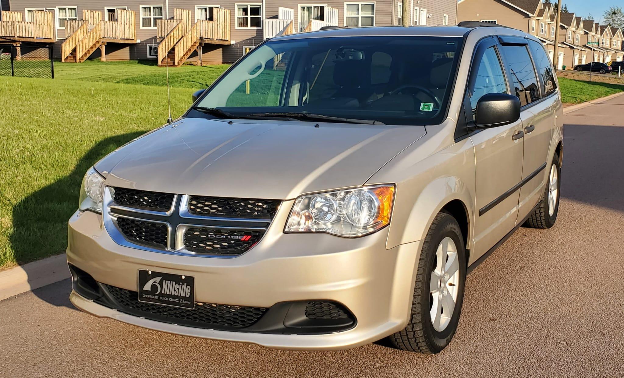 Dodge Grand Caravan 2016 in Dieppe, NB
