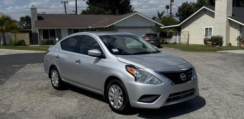 Nissan Versa 2015