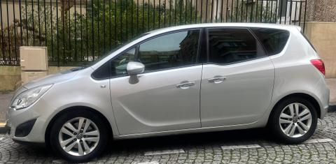 Opel MERIVA 2011