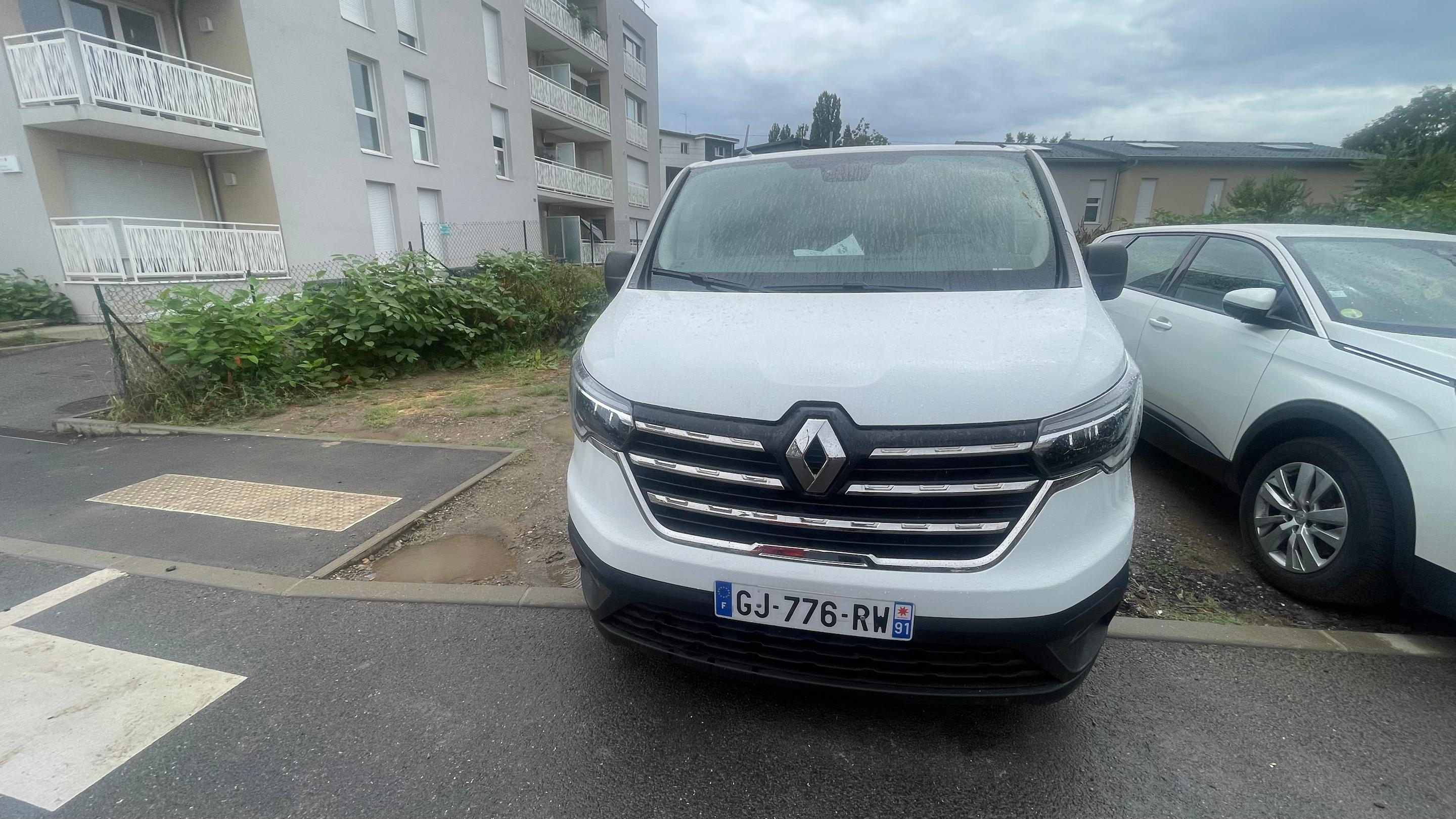 Renault TRAFIC III 2022 à Annemasse