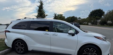 Toyota Sienna 2026