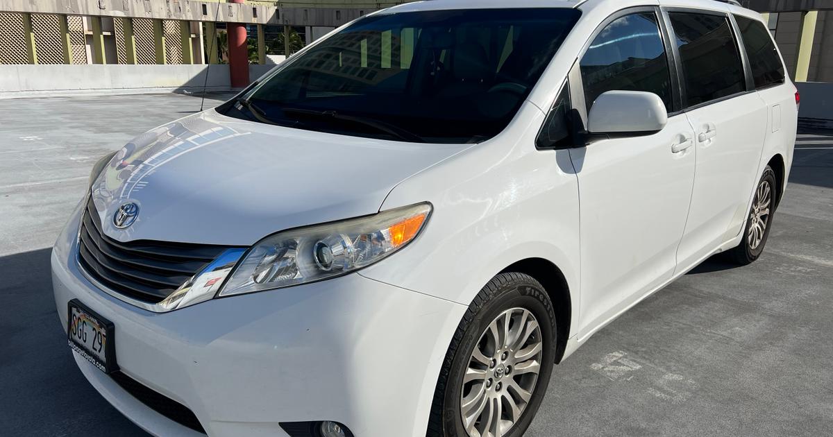 Toyota Sienna 2012 rental in Honolulu, HI by Rodney's Rentals .. Turo