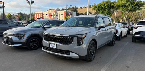 Kia Carnival Hybrid 2026