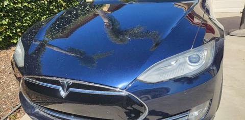 Tesla Model S 2015