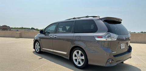 Toyota Sienna 2013