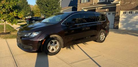Chrysler Pacifica 2017