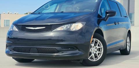 Chrysler Voyager 2023