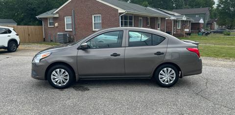 Nissan Versa 2016