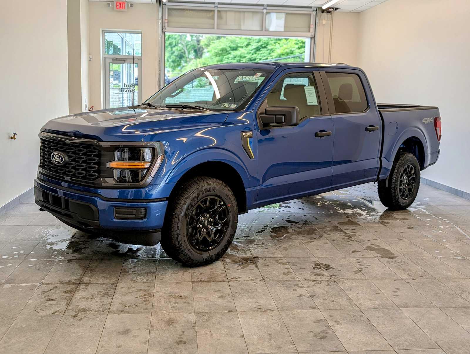 Ford F-150 2024 in 