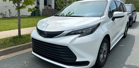 Toyota Sienna 2024