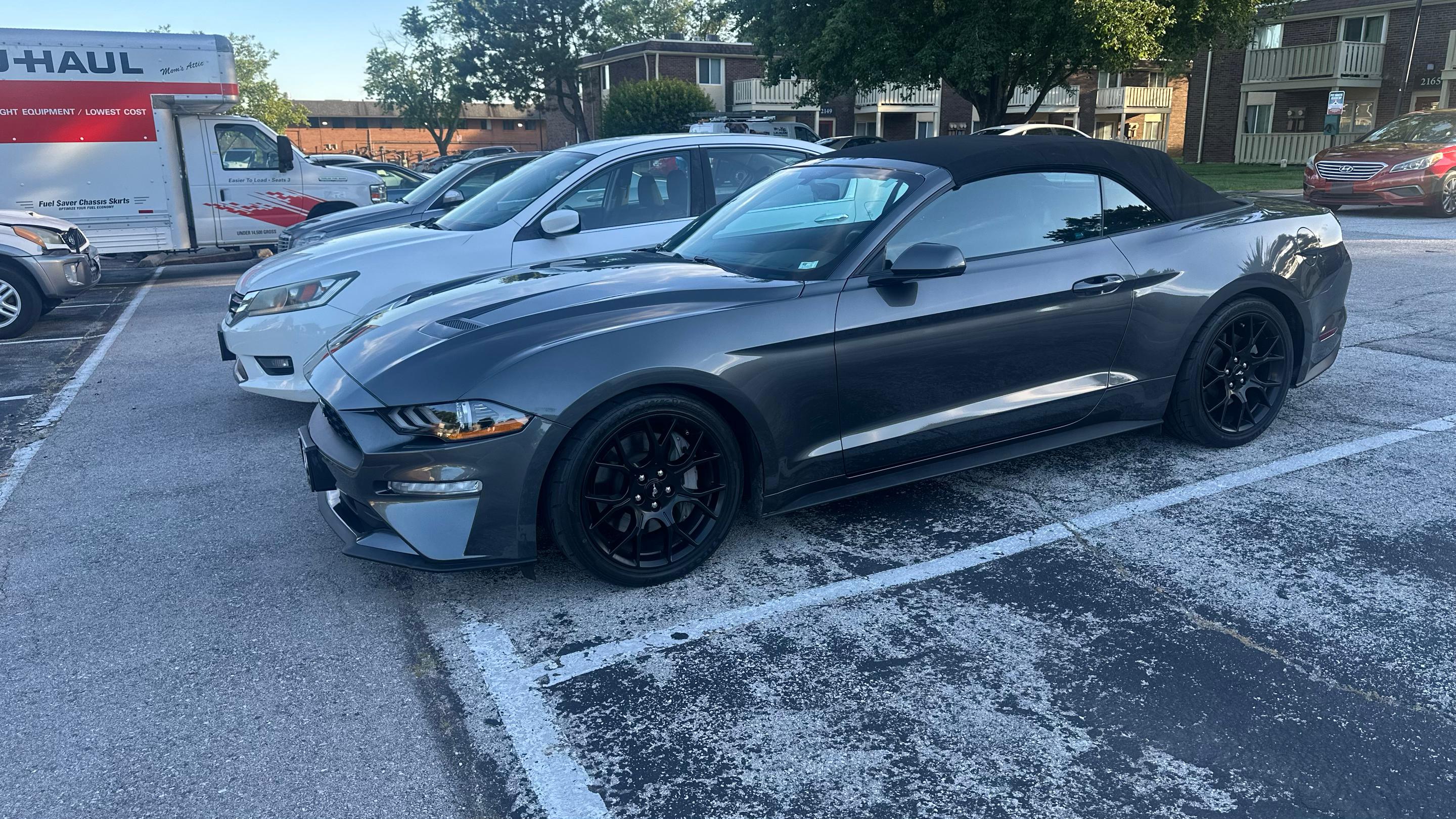 Ford Mustang 2018 in Saint Ann, MO