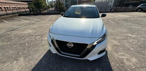 Nissan Altima 2021