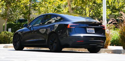 Tesla Model 3 2024