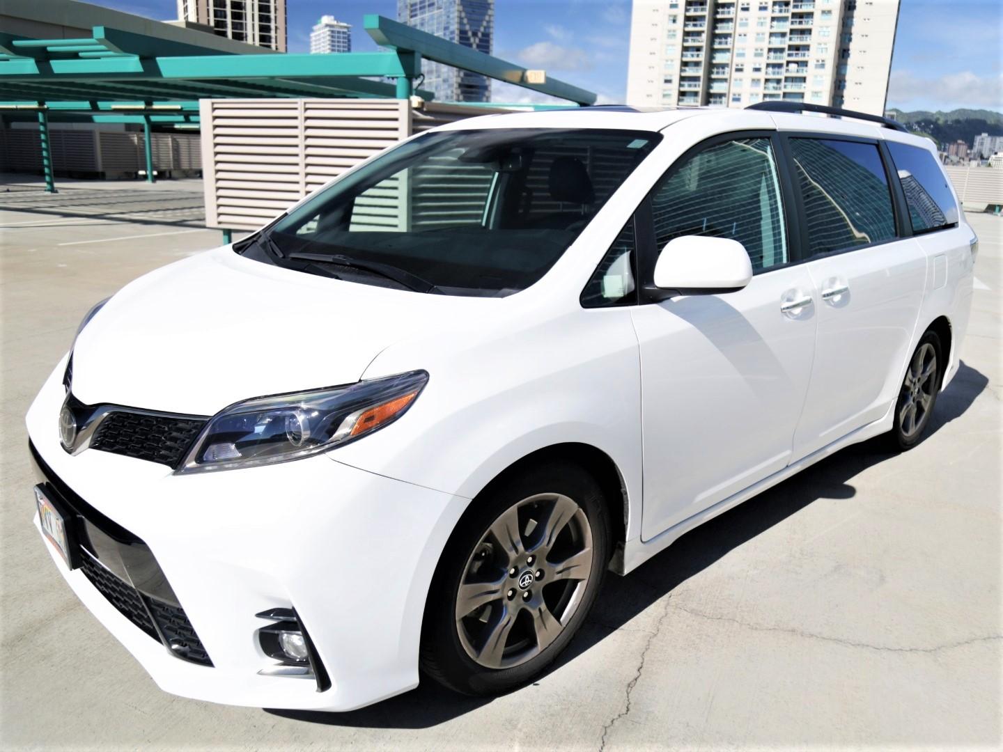 Toyota Sienna 2019 in 
