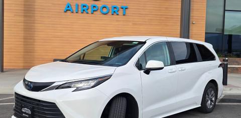 Toyota Sienna 2023