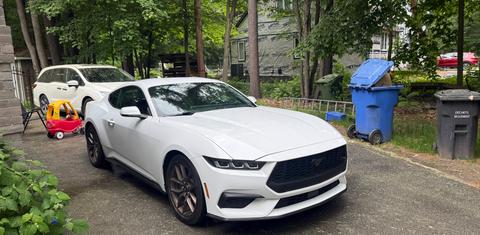 Ford Mustang 2025