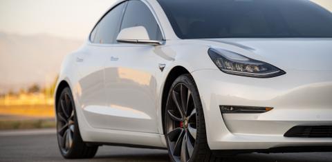 Tesla Model 3 2020