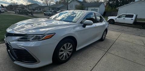 Toyota Camry Hybrid 2023