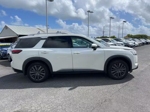 Nissan Pathfinder 2022 in 