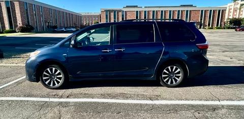 Toyota Sienna 2019